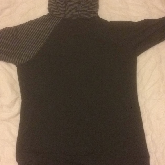 Long sleeve shirt - Picture 2 of 2